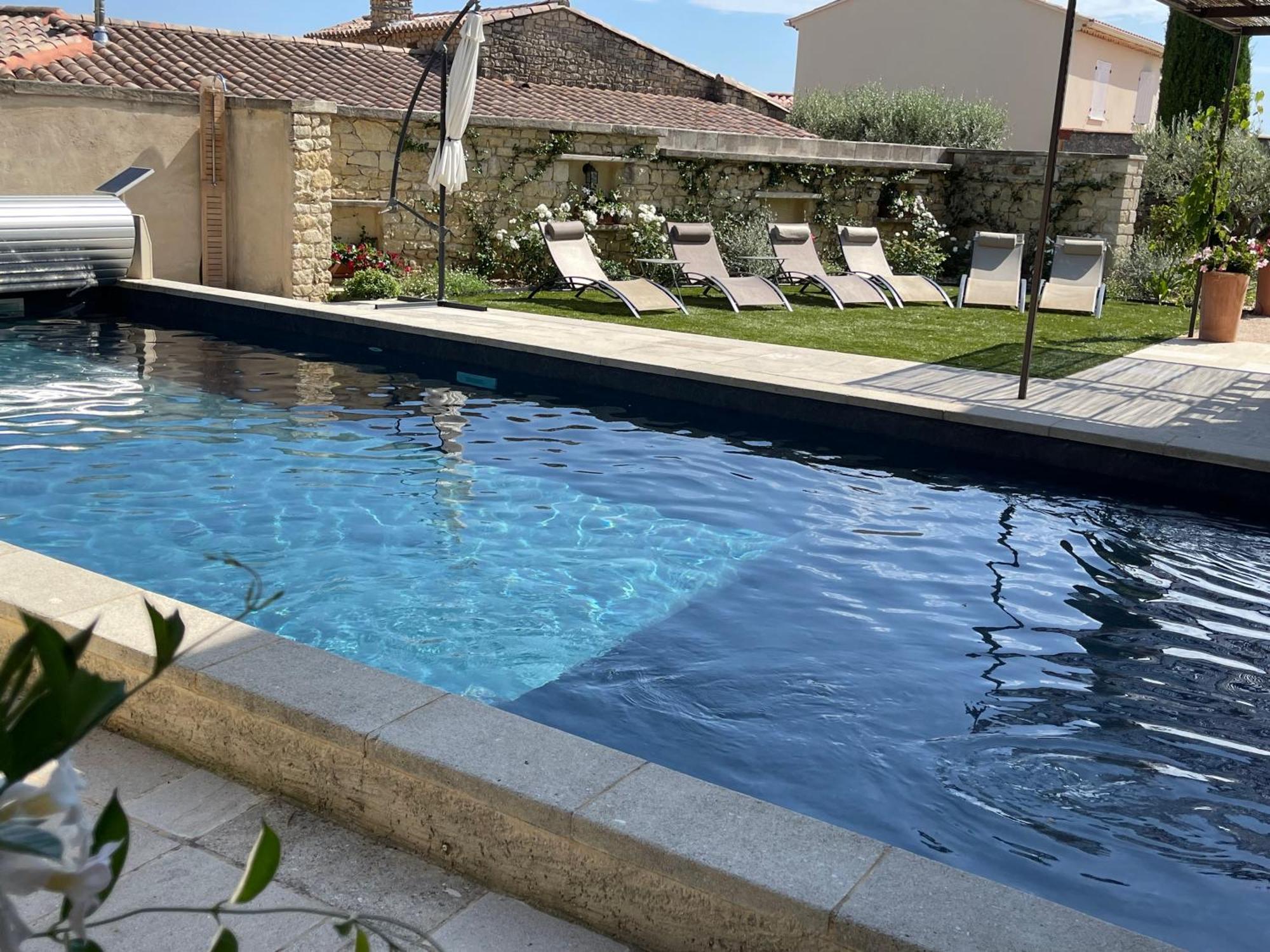 Les-Pepites-De-Badou Presentent La Graviere Le Barroux Exterior foto